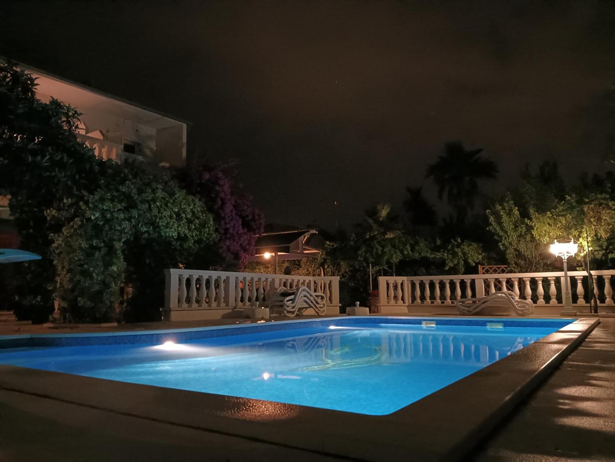 Villa Aspalathos Kaštela Екстериор снимка